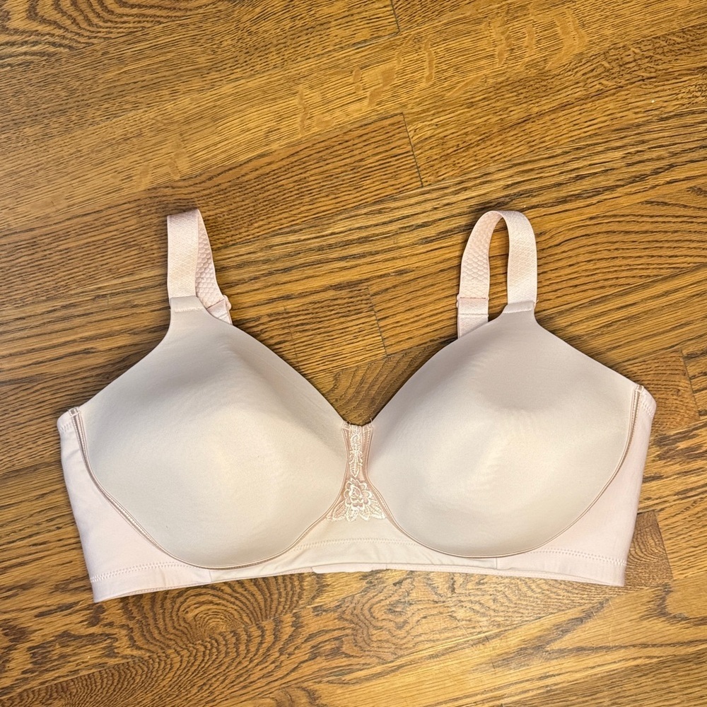 Vanity Fair Light Pink Wireless Bra size 42DD